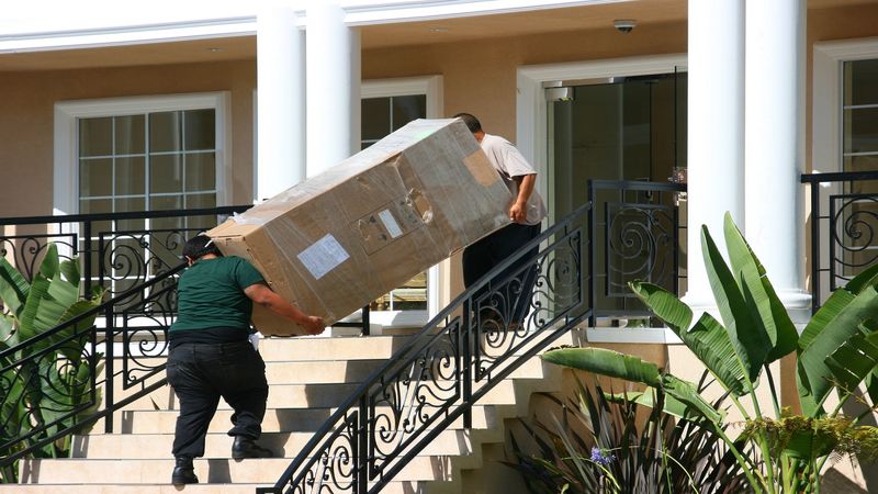 Benefits of Getting Help Moving Your Charleston Business